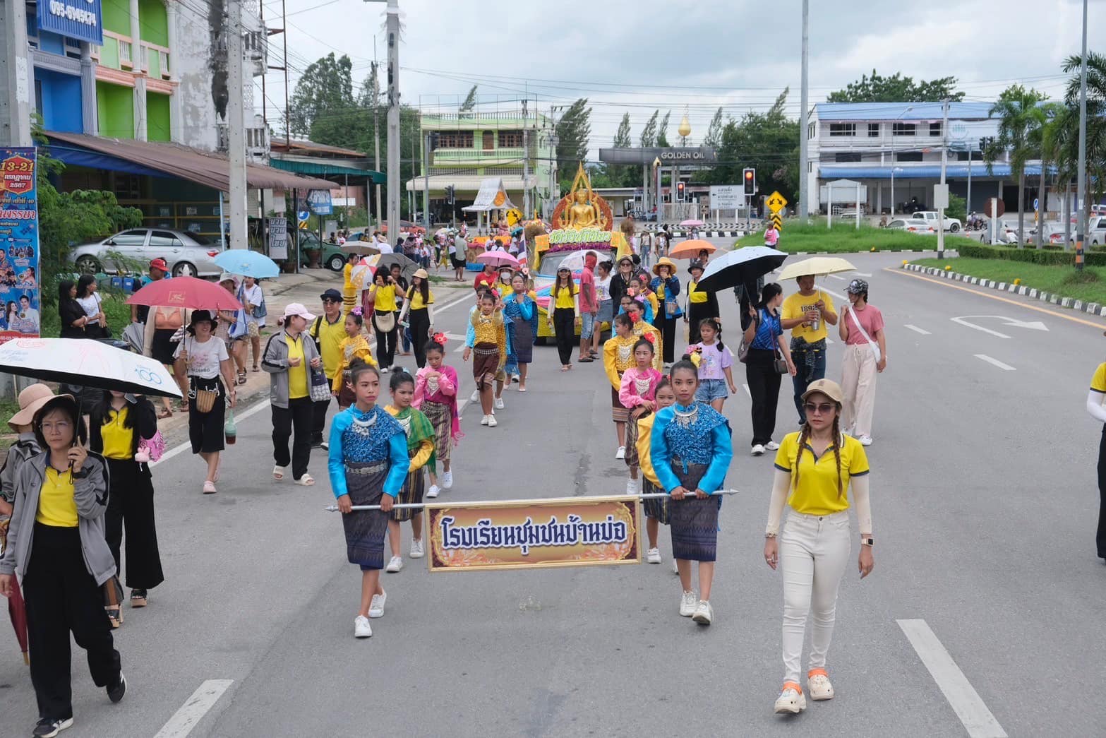 May be an image of 7 people, street, crowd and text